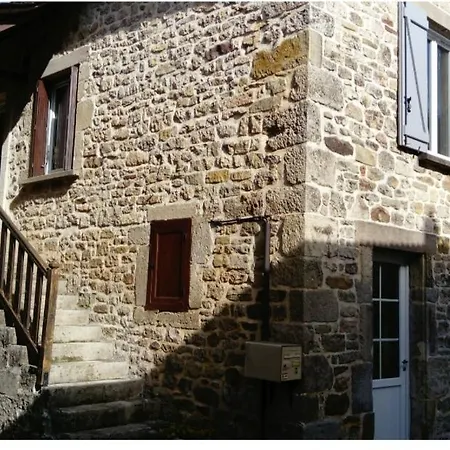 Casa vacanze Maison De Village Goutrens