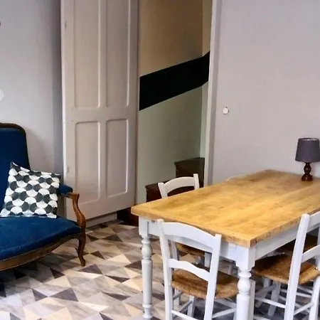 Maison De Village Holiday home